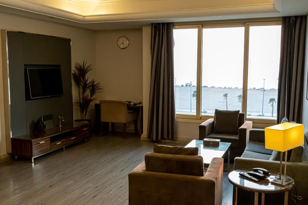 Elite Al Hamra - Al Cornich Aparthotel Dzsidda Kültér fotó